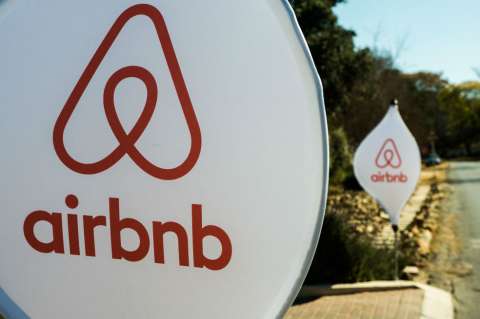 ¿Airbnb se aproxima a cotizar en bolsa?