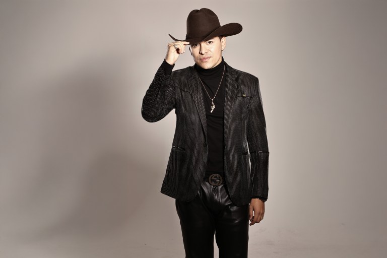 Hermano de Yeison Jiménez reveló cómo luce la tumba del cantante: “Donde vaya estás conmigo”