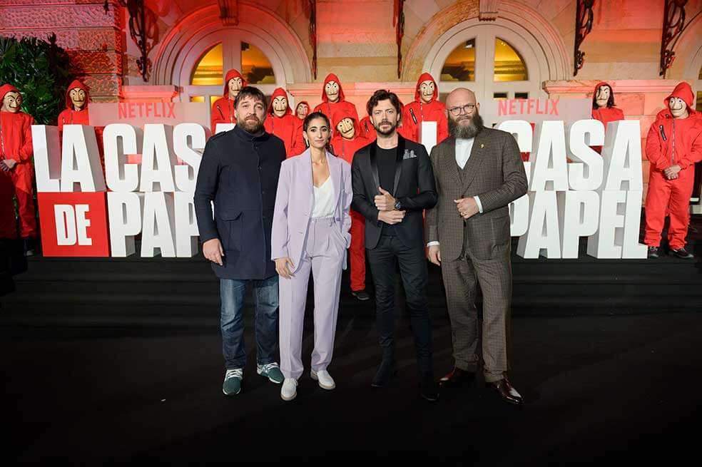 Hovik Keuchkerian, Alba Flores, Álvaro Morte y Darko Peric visitaron Bogotá para compartir la pasión por la serie con los fans en Colombia. / Cortesía