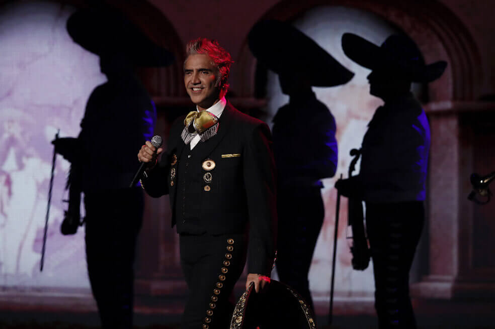 Alejandro Fernández es el único de los hijos de Vicente Fernández que logró reconocimiento internacional como su papá.
/ EFE