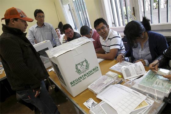No habrá restricciones para votar revocatoria de Petro