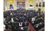El afán del Congreso para salvar la paz