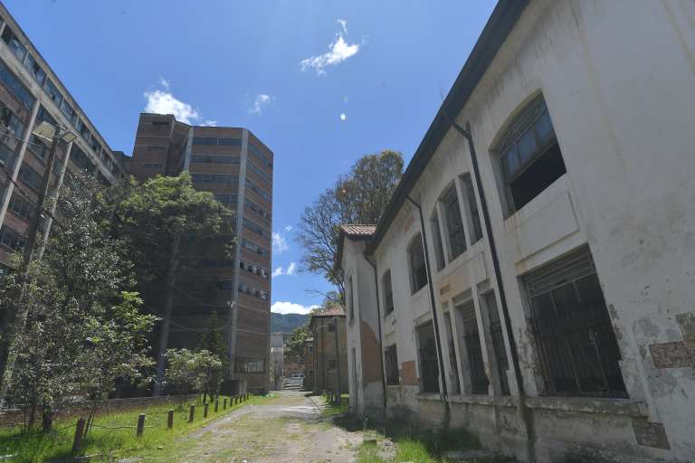 Obras de mantenimiento y recorrido por las instalaciones de este hospital.