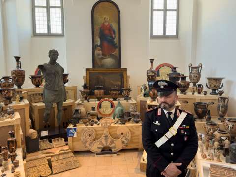 Italia recupera 600 obras de su patrimonio artístico robadas y llevadas a EE.UU.