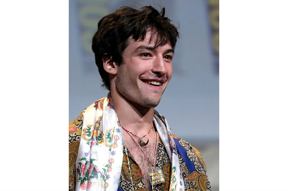 En las dos galas de estreno de "Animales Fantásticos 2" celebradas en París y Londres, Ezra Miller tomó protagonismo.  / Cortesía Gage Skidmore