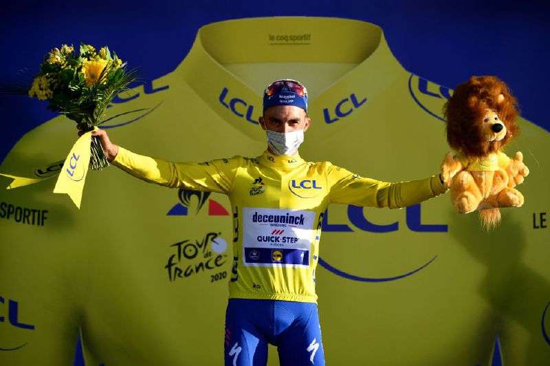 Alaphilippe, corredor del equipo Quick Step, líder del Tour de Francia 2020. / AFP