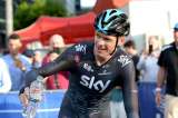 Chris Froome niega que esté negociando una sanción reducida