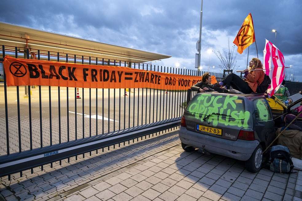Extinction Rebellion Black Friday