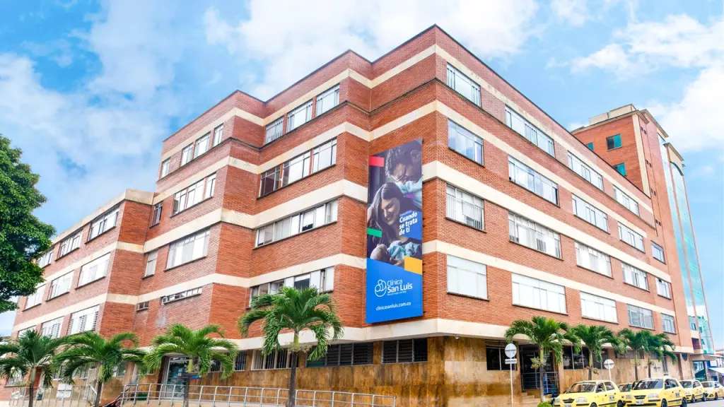 La clínica San Luis está ubicada en Bucaramanga, pero recibe pacientes de diferentes departamentos.