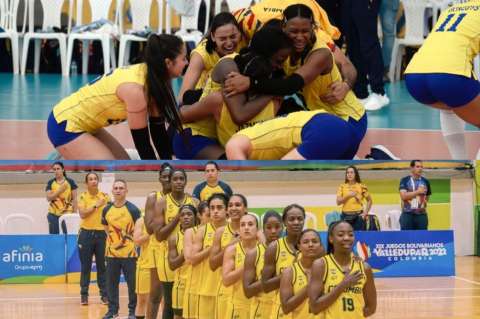 Juegos Bolivarianos: Oros para Colombia en voleibol y baloncesto femenino