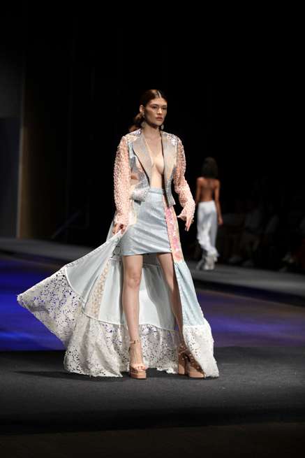DISEÑADORA THELMA ESPINA