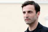 Louis Vuitton renueva contrato con el diseñador Nicolas Ghesquière