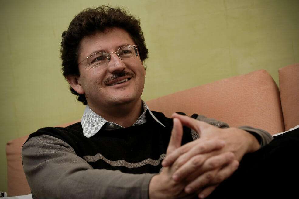 Hernán Estupiñán, autor de libros como "El fantasma de la desnudez". / Gabriel Aponte