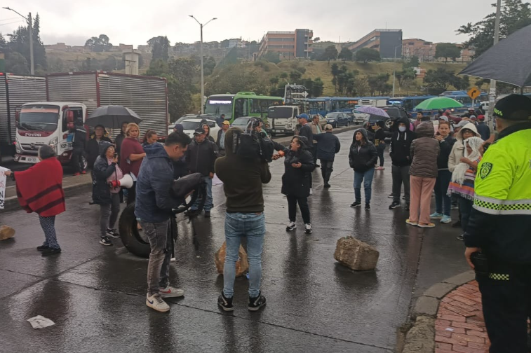 Protesta en Ciudad Bolívar genera bloqueos