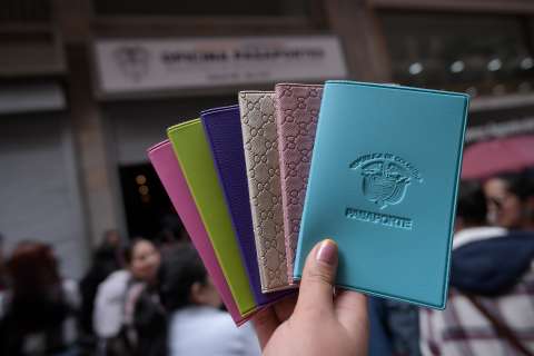 “Y lo que falta”: así reaccionaron los políticos al caso de Cancillería y pasaportes