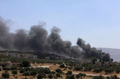 Aumenta la crisis en la provincia siria de Idlib luego de bombardeos rusos