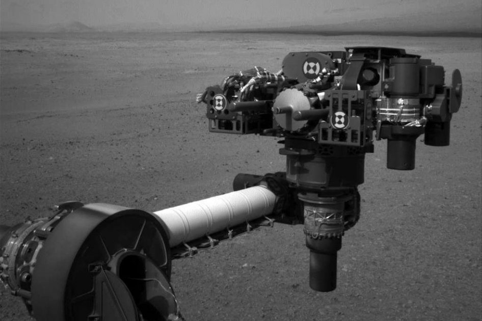 Robot Curiosity se detiene momentáneamente a tomar muestras – EFE