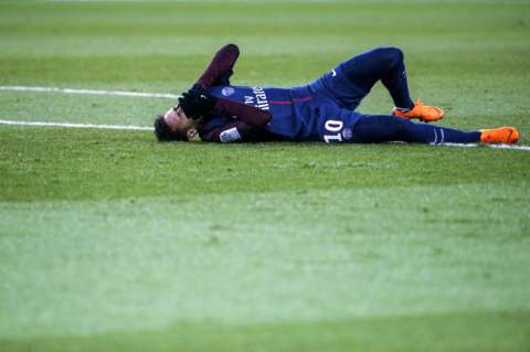 Neymar, nueva víctima de la lesión del quinto metatarsiano