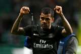 Dani Alves a Forlan: "Cierra el orto y deja de hacer polémica"