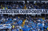 En imágenes: “Jueguen, como cobran”, el mensaje de la hinchada de Millonarios