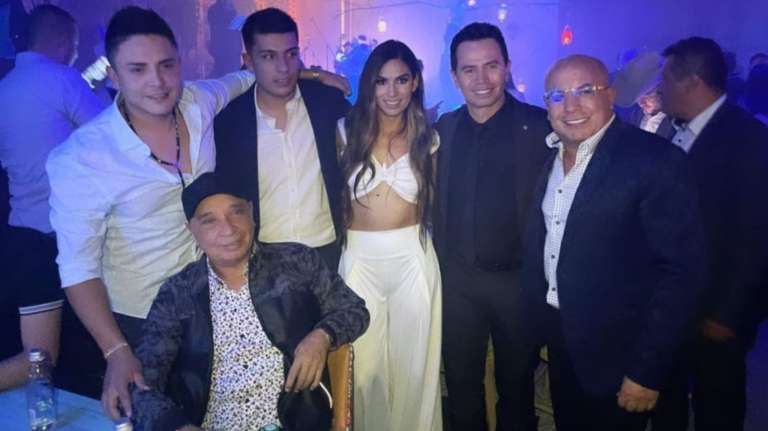 Alan Ramírez, Dareska, Johnny Rivera y Luis Alberto Posada.
