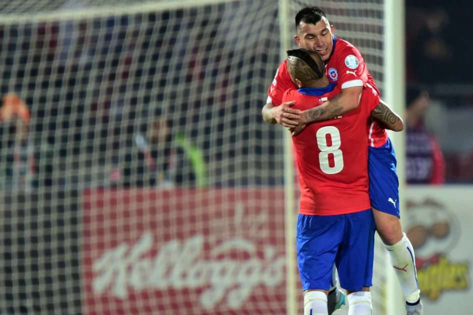 Los jugadores chilenos celebran el paso a semifinales en la Copa América. Foto: AFP