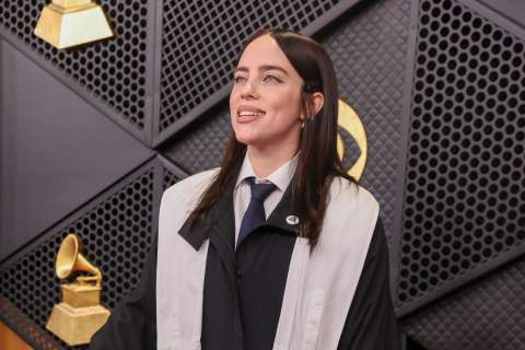 Irreconocible: Billie Eilish sorprendió con radical cambio de look para su primera película