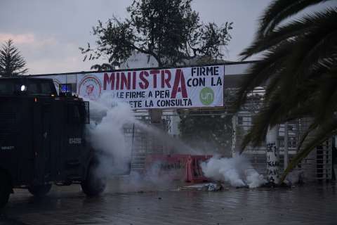 Desradicalizar la universidad pública