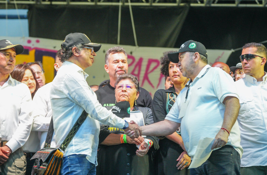 El Gobierno necesita la ley de sometimiento para los diálogos de paz con las bandas criminales.