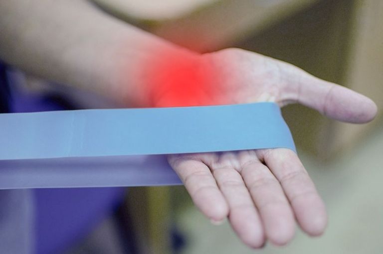 Ejercicios para aliviar el dolor de manos y muñecas