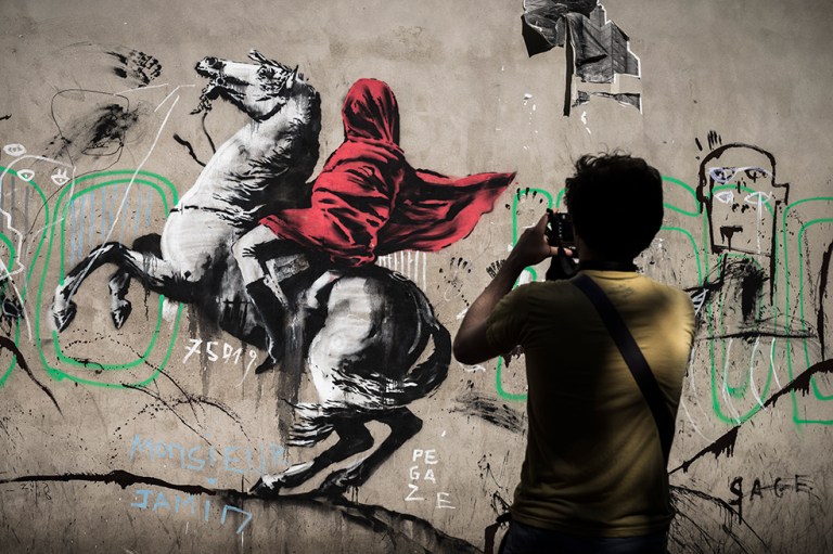Banksy reivindica grafitis que aparecieron en París