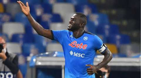 Kalidou Koulibaly deja Napoli y será nuevo jugador de Chelsea