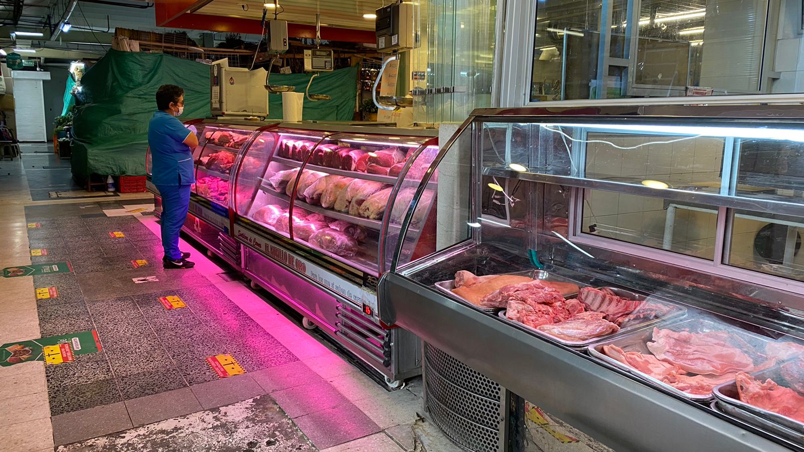 Más de cinco mil expendios de carne recibieron sello sanitario de la Secretaría de Salud.