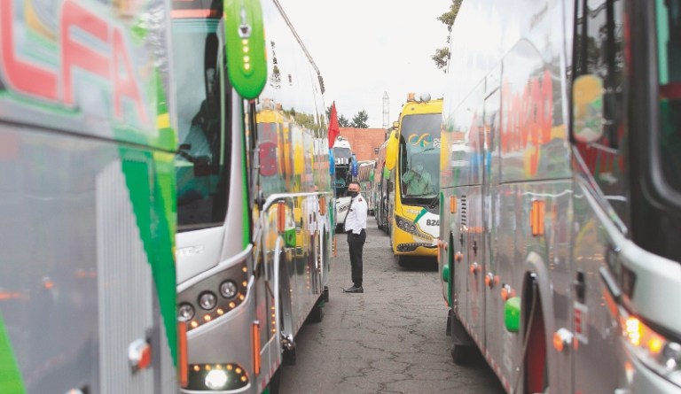 Alzas de más del 30 % en pasajes intermunicipales: Gobernador pide control a Supertransporte