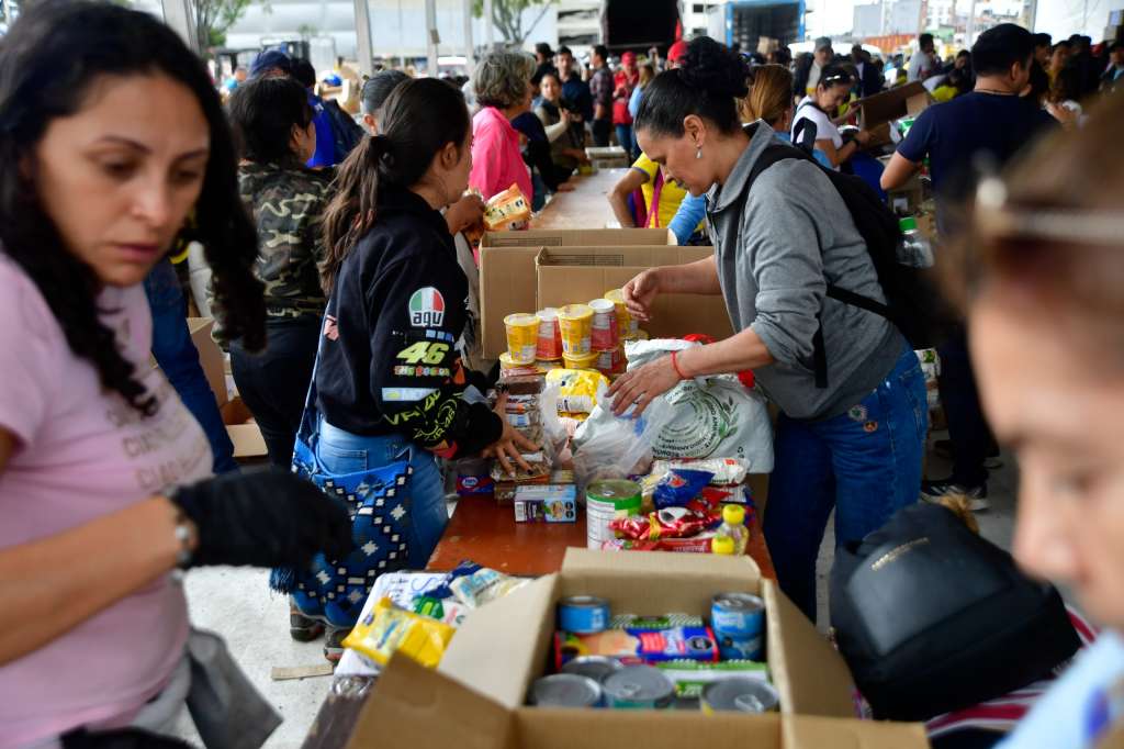 En Colombia, los alimentos secos, enlatados y de larga conservación forman parte de la planificación alimentaria utilizada oficialmente durante emergencias.