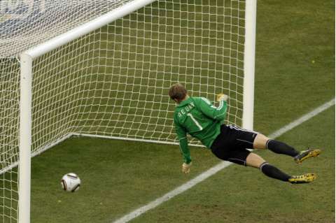 La ‘mano de Dios’ y otras jugadas memorables que escaparon al video