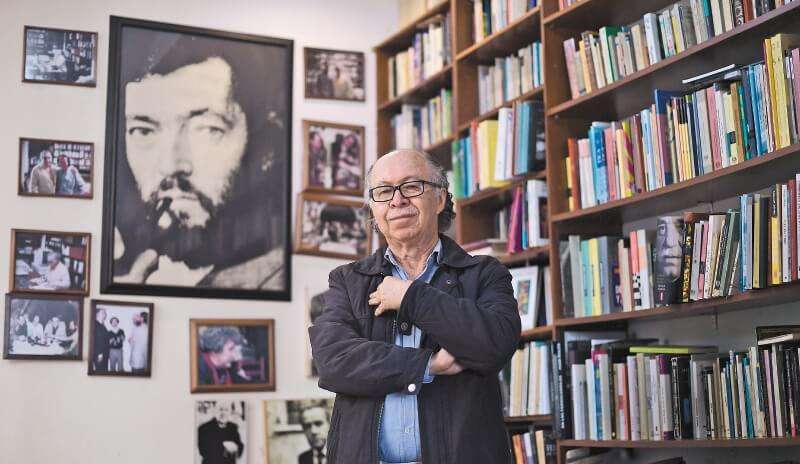 A sus 65 años, Fabio Jurado ha recorrido el mundo explorando sistemas educativos con el fin de entender los vacíos colombianos. / Mauricio Alvarado - El Espectador