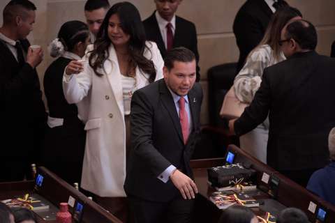 El debate de la reforma a la salud continúa la próxima semana, confirmó Andrés Calle