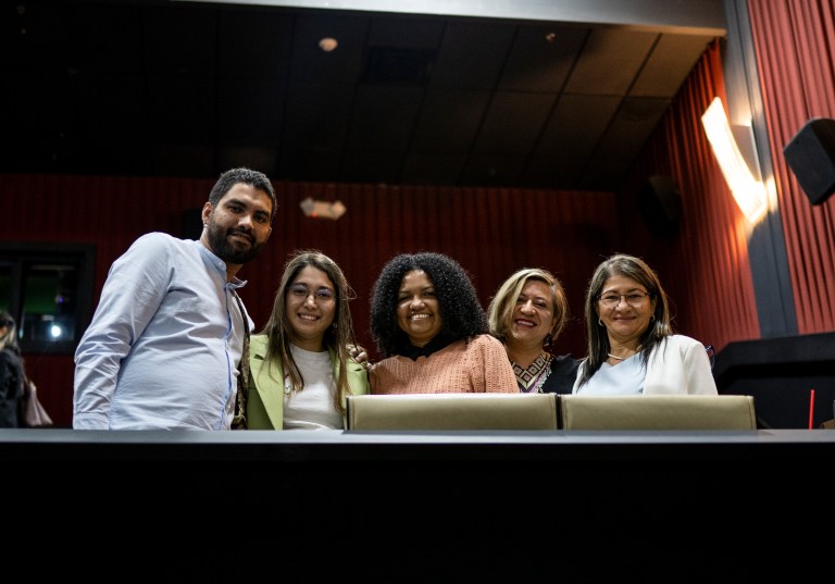 No odiarás: más de 20 periodistas asistieron a la proyección de prensa
