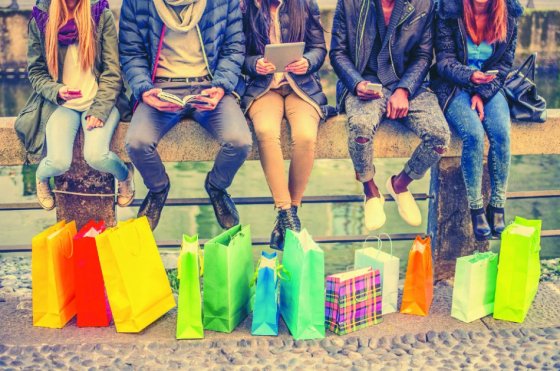 Uno de los factores que ha impulsado el crecimiento del lujo en Colombia es la segmentación de los productos en lujo asequible y lujo absoluto. / iStock