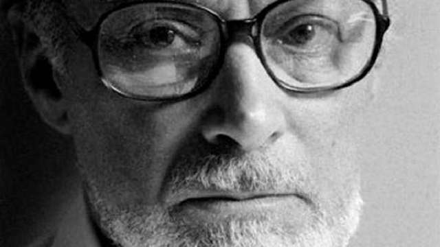 Primo Levi, quien escribió "Si esto es un hombre" –uno de los estremecedores testimonios de la barbarie del siglo XX– porque no tenía alternativa: los recuerdos le quemaban por dentro.