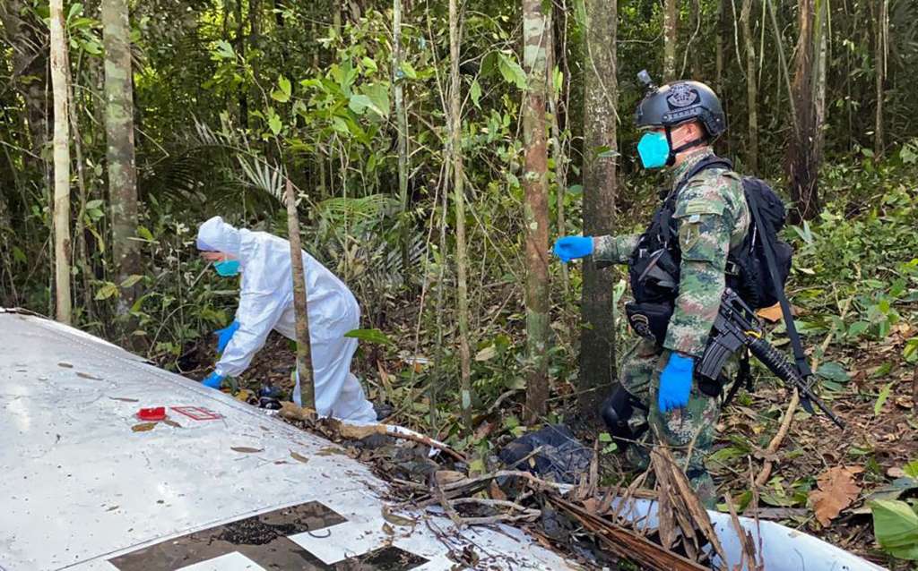 En las labores de rescate participaron más de 150 comandos especiales del Ejército e indígenas de varias comunidades del país. Los niños serán trasladados en helicópero y deberán recibir una valoración médica.