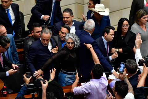 Gobierno insiste en dos propuestas de consulta popular: ¿cómo están los tiempos?