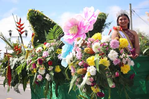 Las imágenes que dejó la tradicional Parada de las Flores de Volcán, Panamá
