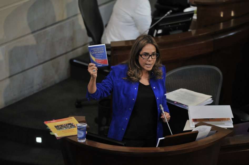 Ministra Gina Parody durante debate de control político al que fue citada hoy a las 5:00 pm en el Senado. / Óscar Pérez - El Espectador
