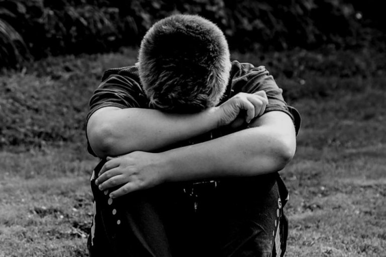 Capturan a mujer en Bogotá que abusaba de su sobrino de 13 años