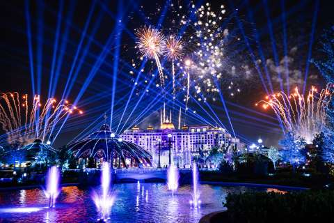 Universal Orlando estrena un nuevo espectáculo nocturno en Epic Universe