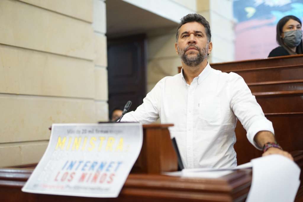 Leon Fredy Muñoz