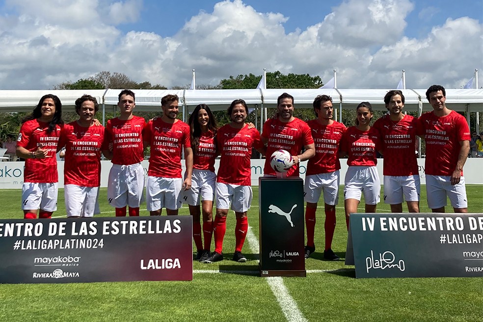 Futbolistas retirados golearon a famosos en los Premios Platino 2024