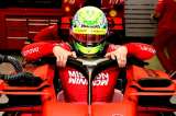 Mick Schumacher pilotea por primera vez un Ferrari